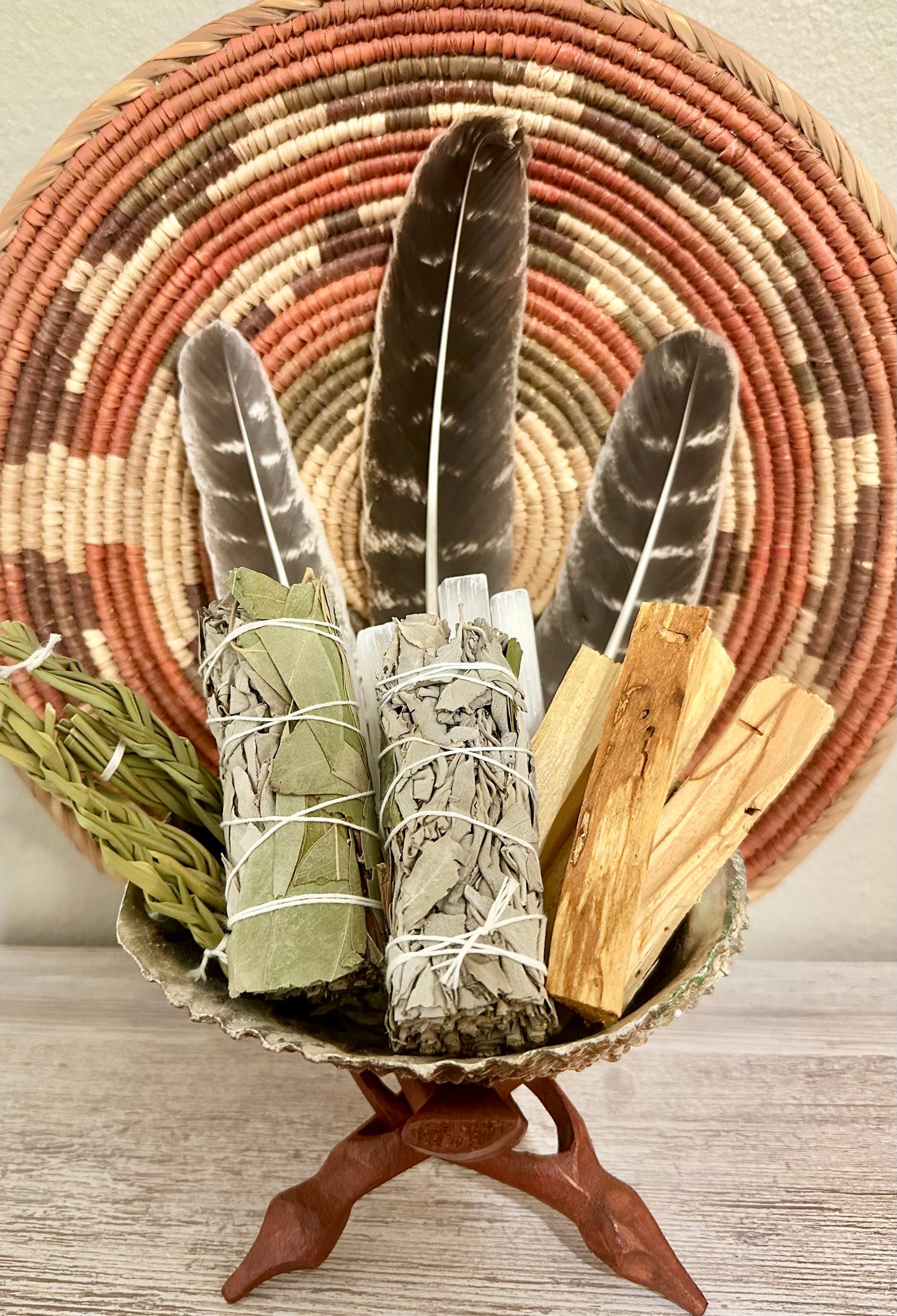 White Sage Smudge Bundle – 4” Hand-Tied